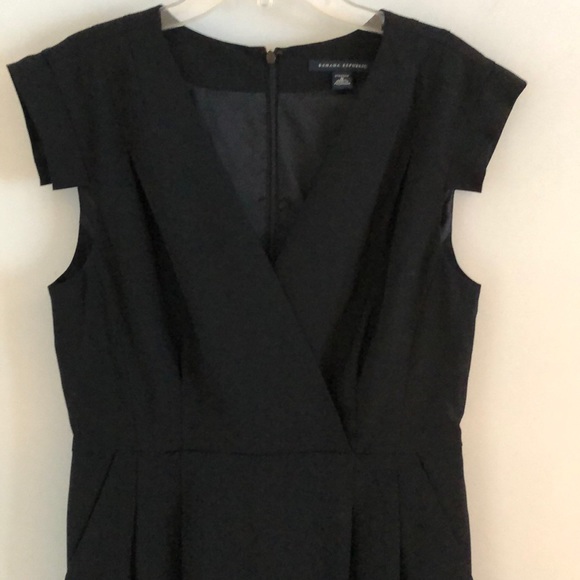 BANANA REPUBLIC black cross-front pockets 8 pocket - Picture 3 of 4